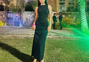 Black bodycon dress