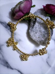 Golden Ghungroo Bangle Set