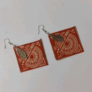 Red Ethnic Leaf Dangle Earrings