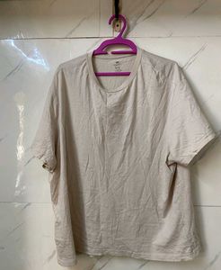 H&M Regular Fit Tshirt - XXL (worn once)