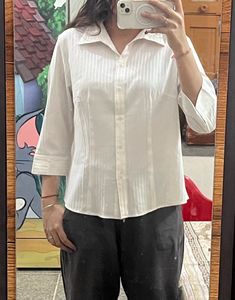32-34 inches Chic Striped White Collared Shirt