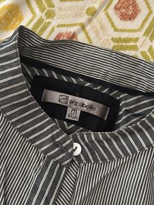 Stylish Striped Mandarin Collar Shirt with Pleated