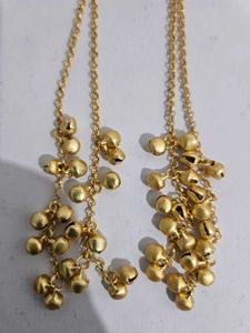 Elegant Gold Plated Jhumka Earrings