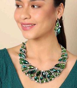 Emerald Green Statement Necklace &amp; Earrings Set