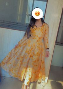 Beautiful Orange Tie-Dye Ethnic Gown