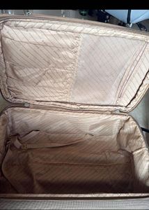 Summit Luggage - Travel Ready
