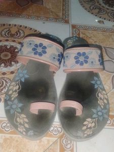 Kiero Floral Print Flip-Flops