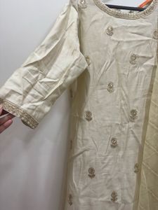 Myntra Festive Cream Kurta