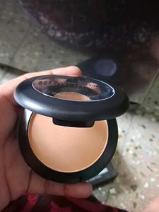 Mars HD Compact Powder-Oil Control Shade05-Nutmeg