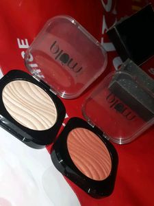 Blush highlighter duo