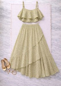 SALE ❤❤Floral Ruffle Crop Top & Skirt Set