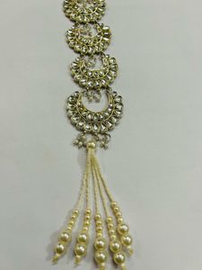 Elegant Bridal Hair Accessory
