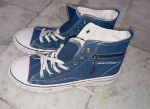 Airwings Highneck Laces Shoes