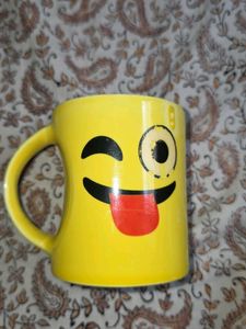 Fun Emoji &amp; Striped Mugs Set