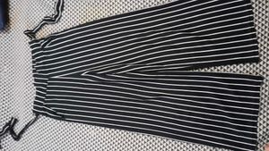 Women's Casual High-Waisted Black and White Vertic