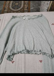Cute Cropped Ruffled top