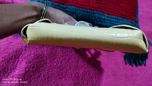 Beautiful Leather Yellow Purse 👜