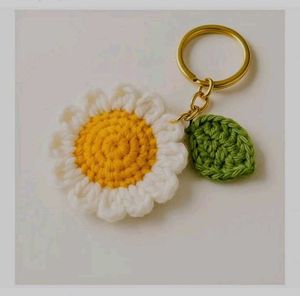 Handmade Crochet Daisy Keychain