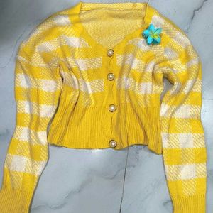 Chic Yellow Plaid Cardigan