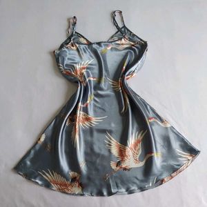 Silk Crane Print Nightdress 🌺✨️🦩