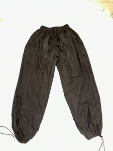 Parachute pants