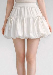 White mini bubble skirt .