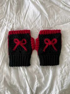 Fingerless Gloves