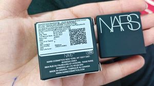 Chopard Perfume Nars Blush Lancome Pouch Combo