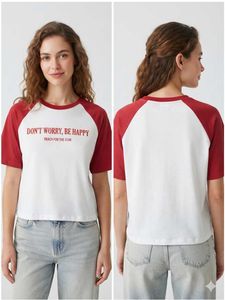 Graphic T-Shirt "Don't Worry, Be Happy"