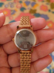 Gold Plated Titan Sonata Women's Metal Watch ⌚