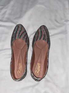 Sparkling Glitter Flats for Women