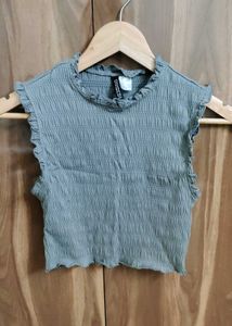 H&amp;M Smocked Crop Top