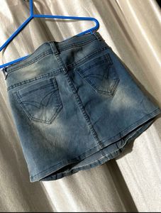 🔥 Y2K Distressed Denim Mini Skirt