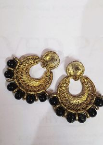 Earing &amp; studs