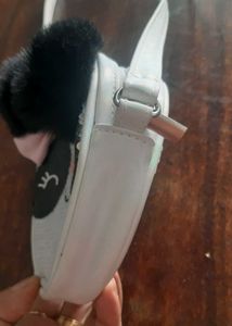 Very Cute Sling Bag For Girls