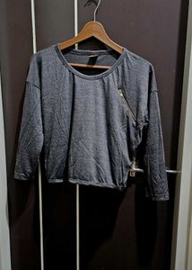 Chic Grey Zipper Detail Top