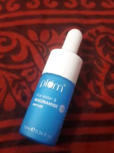 Plum 10% Niacinamide Face Serum For Clear, Bright