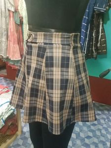 Short Skirt Combo
