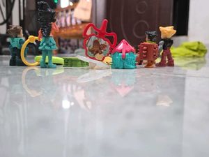 Collectible Toy Figures Set