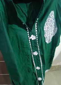 Green Kurta with White Lace Detail