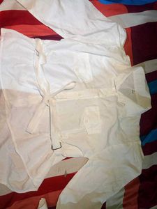 ZARA Chic White Button-Up Blouse