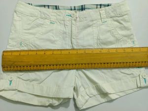 Puma White Cargo Shorts Size 30