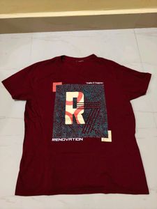 Maroon Graphic Print T-Shirt