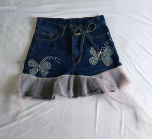 Denim Skirt with Butterfly Applique✨️🎀
