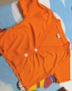 Set of 5 SSS trendy tops 👚