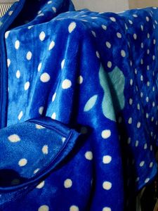 Cozy Blue Polka Dot Fleece Blanket