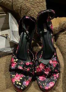 Elle floral aesthetic heels 🌸