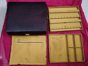 Elegant Brown Leather Jwellery Box
