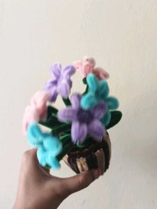 Pipe Cleaner Flower Pot