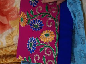 Unstitched Suit With Dupatta
